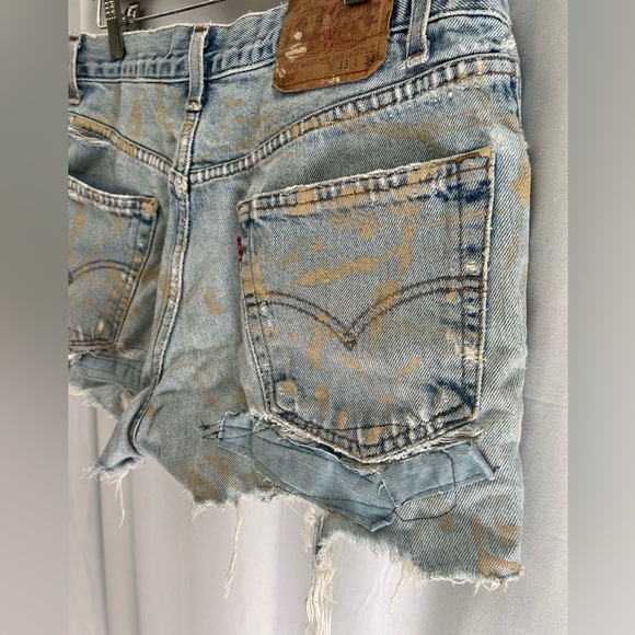 Distressed Levi High Waisted 550 Shorts - Picture 6 of 10